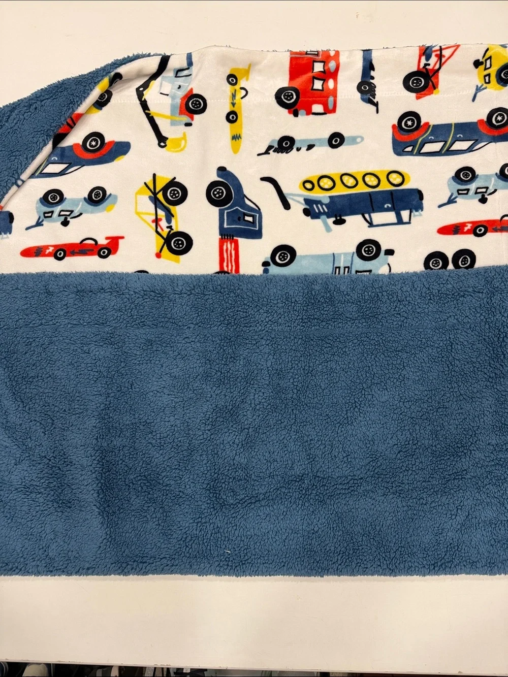 Plush Kids Blanket - Multi Vehicle Print (White)